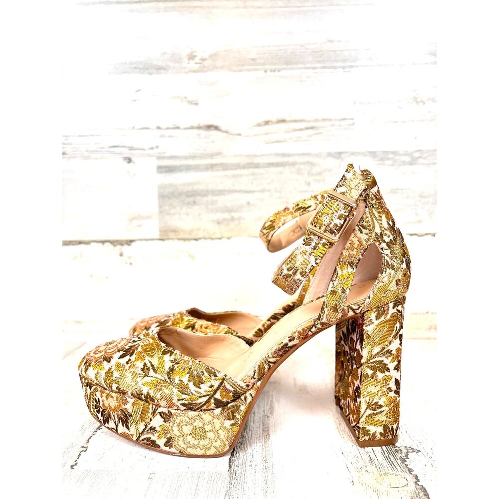 Copper Key Womens 7.5 Gold Multi Brocade Platform Strappy Heels